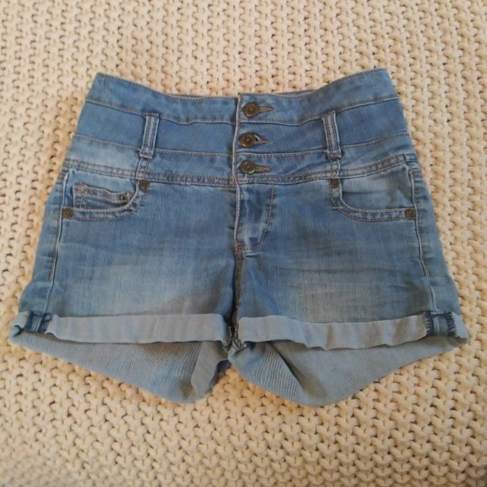 1st Kiss High Rise Denim Cuffed Shorts Size 3